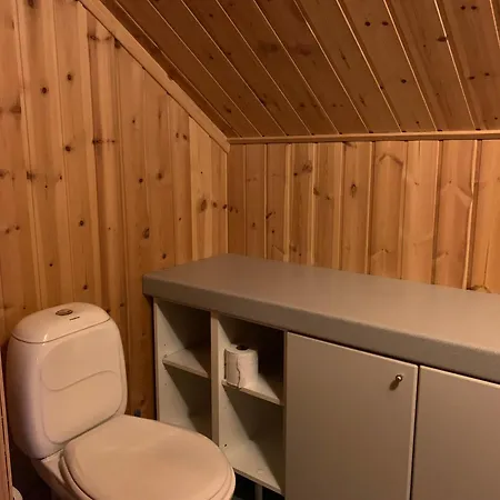 Guesthouset Lomakivi Kausala