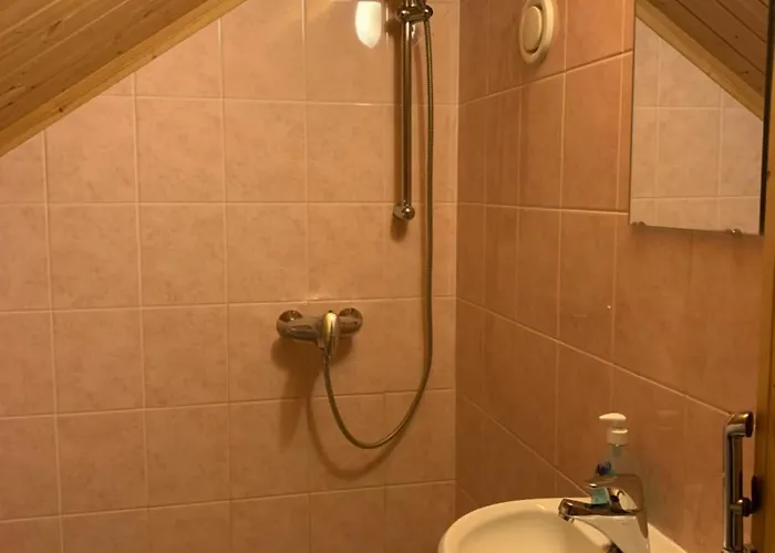 게스트하우스 Lomakivi Kausala